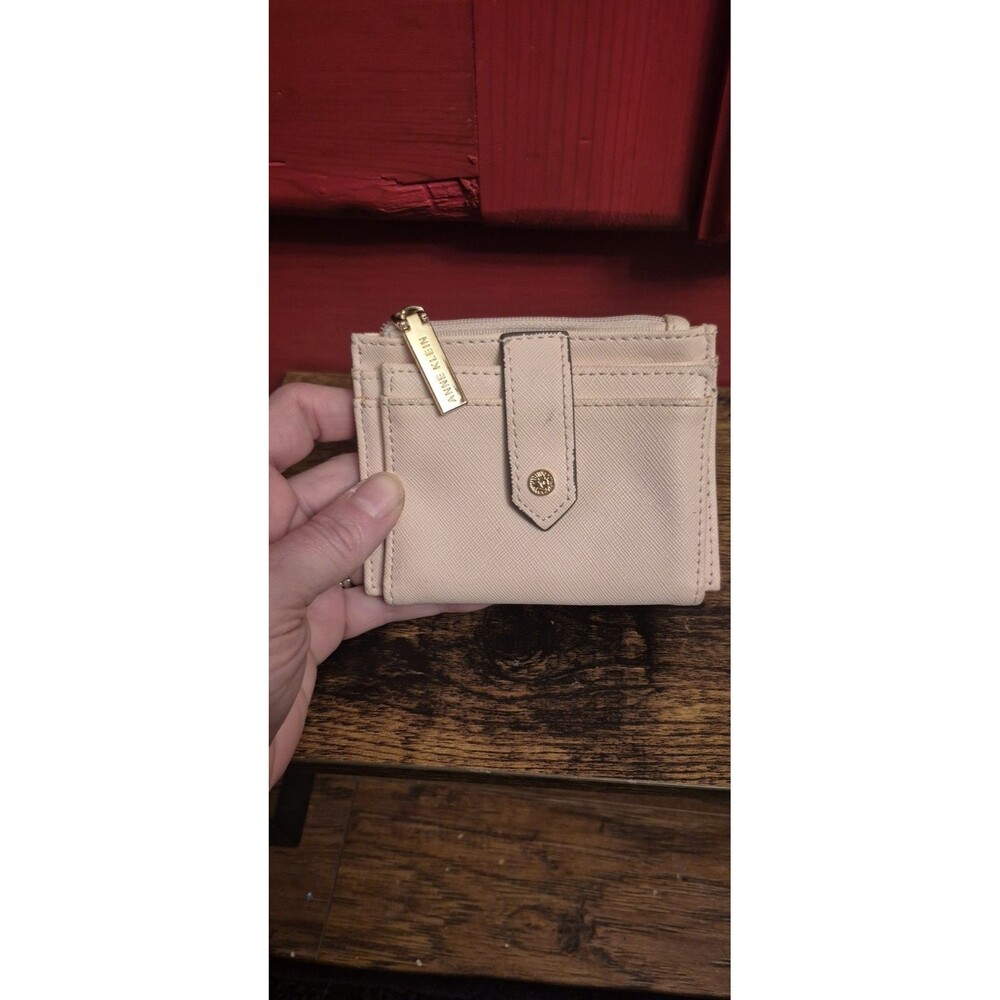 Ann Klein Womens Pale Pink Faux Leather Card Case Wallet Pre-owned Cute EUC